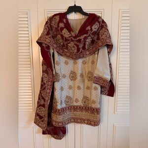 Heavy Embroidery Formal Pakistani 3 Pcs Dress Size Small Gray, Maroon and Gold